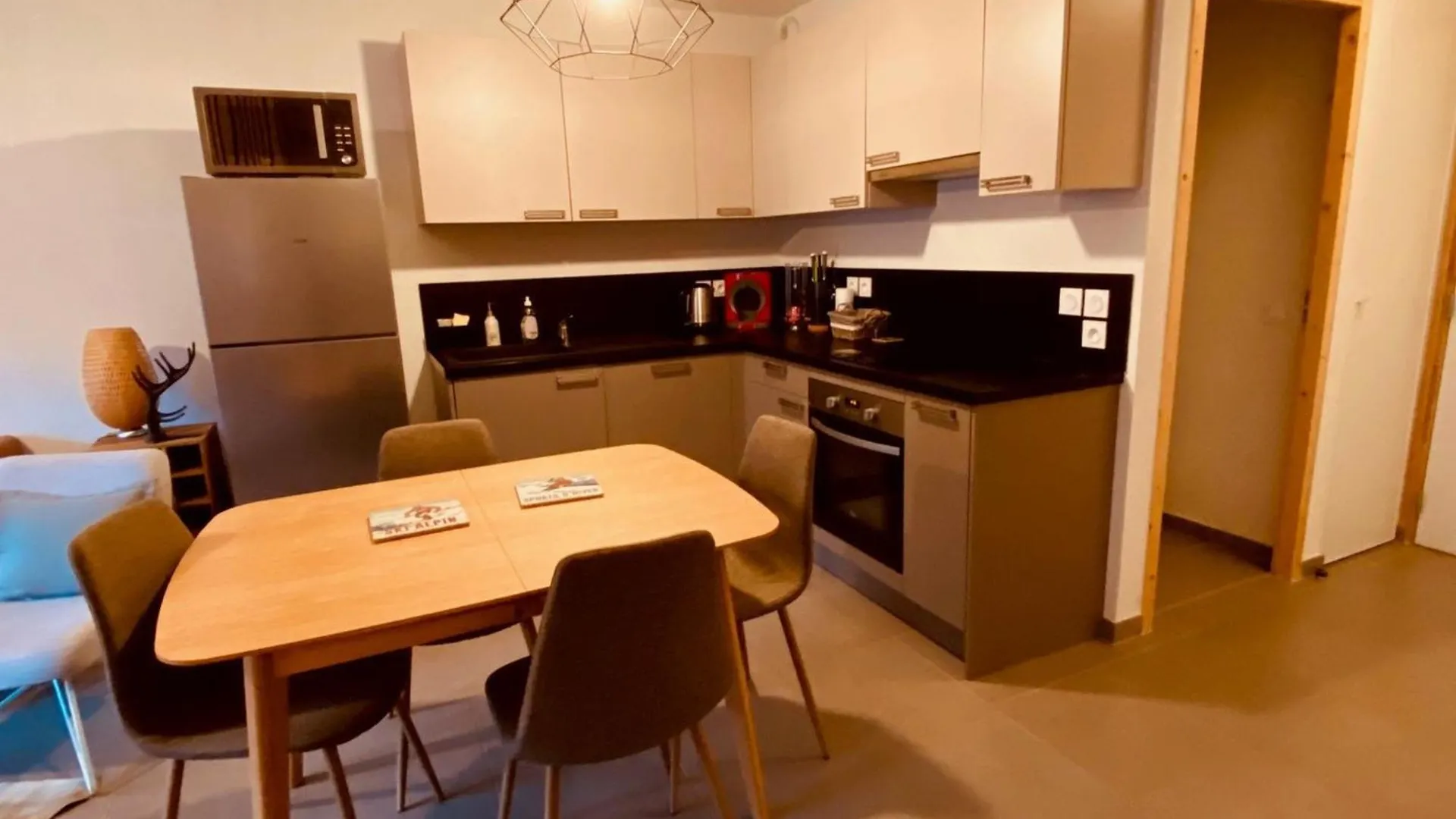 Appt 5 Pers, Garage, Balcon, Wifi, Skis - Fr-1-459-151 Saint-Jean-de-Sixt Apartment